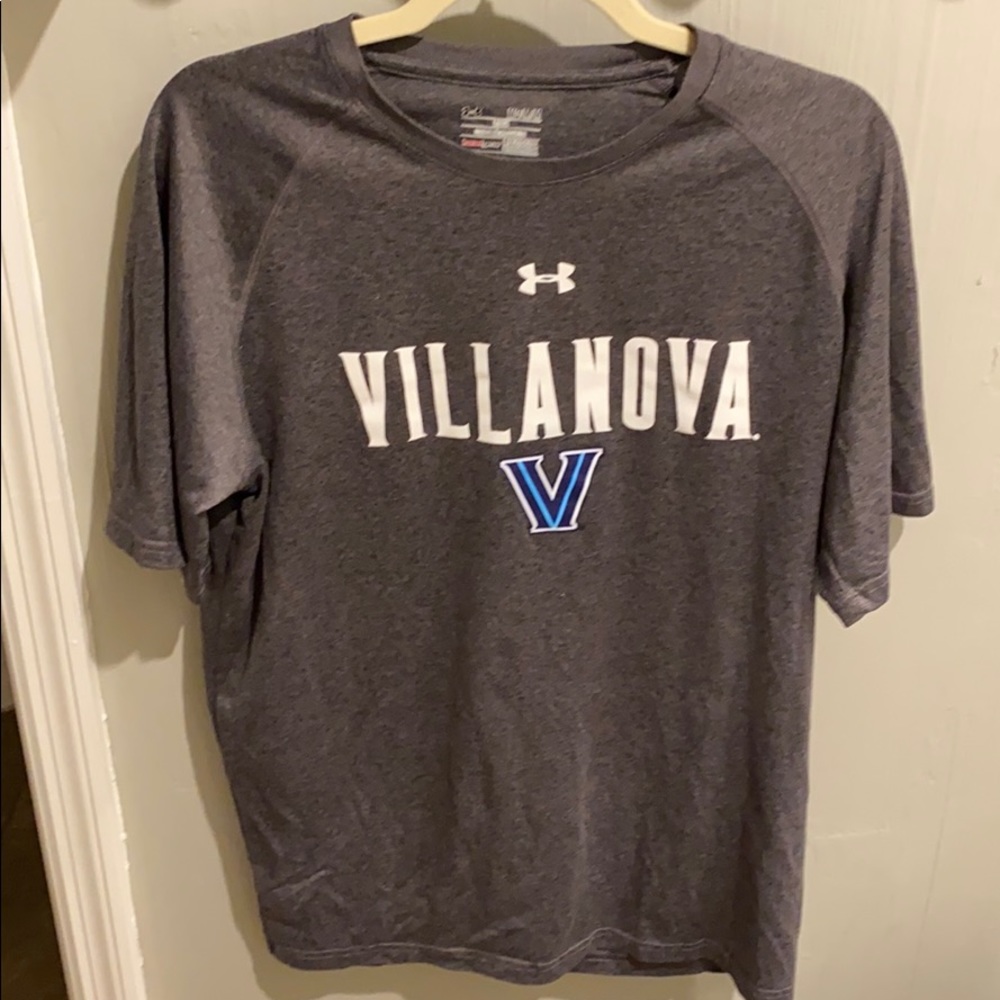 Men’s M Under Armour Villanova shirt used